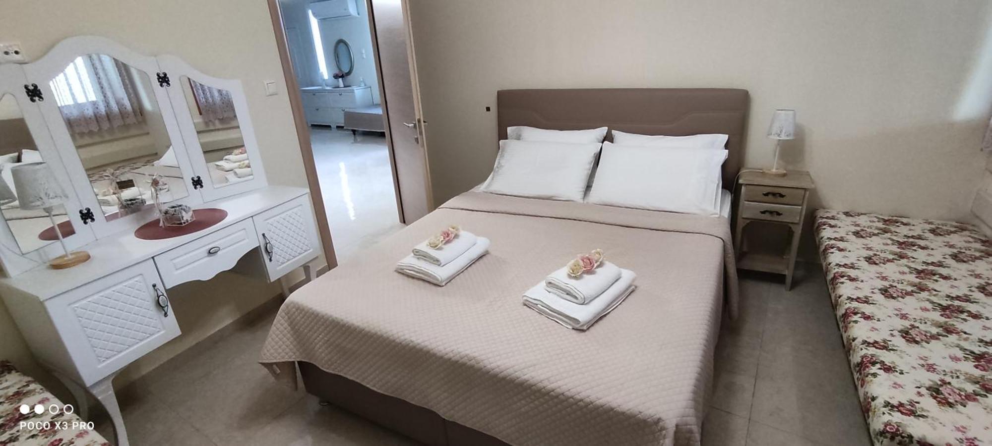 Vacation Home Eva Nea Iraklitsa Bagian luar foto